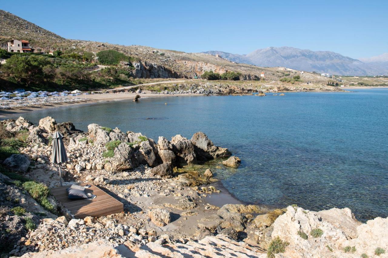 Your Private Retreat By The Beach, With Heated Pool, By Thinkvilla Petres  외부 사진